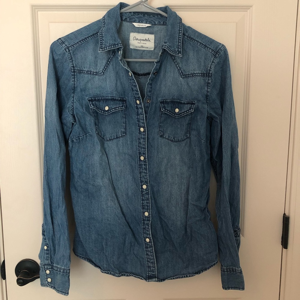 Aeropostale jean button down!